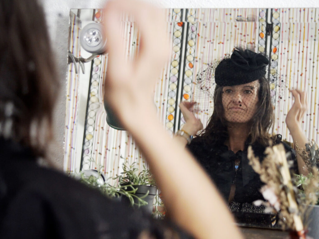 © Crever l'écran, film d'atelier de Jean Boiron-Lajous et Daniela Lanzuisi / Réalisé par l'association Dis-Formes dans le cadre de Passeurs d'Images